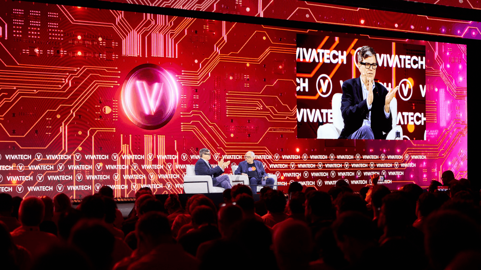 Discussion sur la scène principale de VivaTech 2026